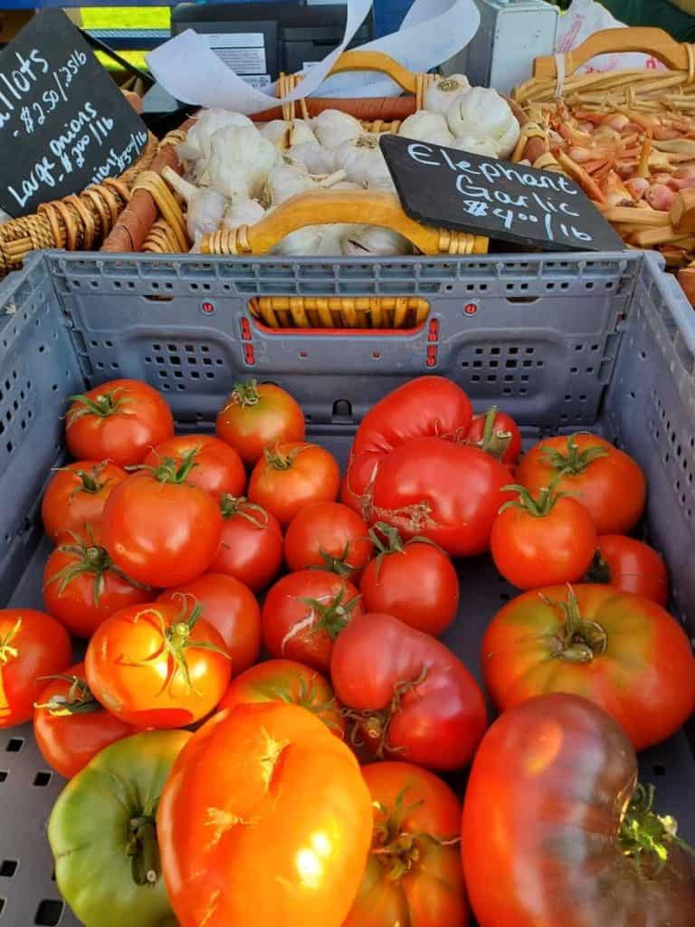 home grown tomatoes at the sierra county farmers market