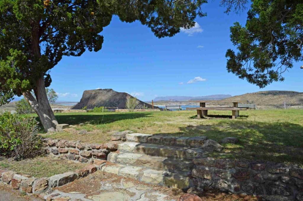 winding roads park above the elephant butte damsite