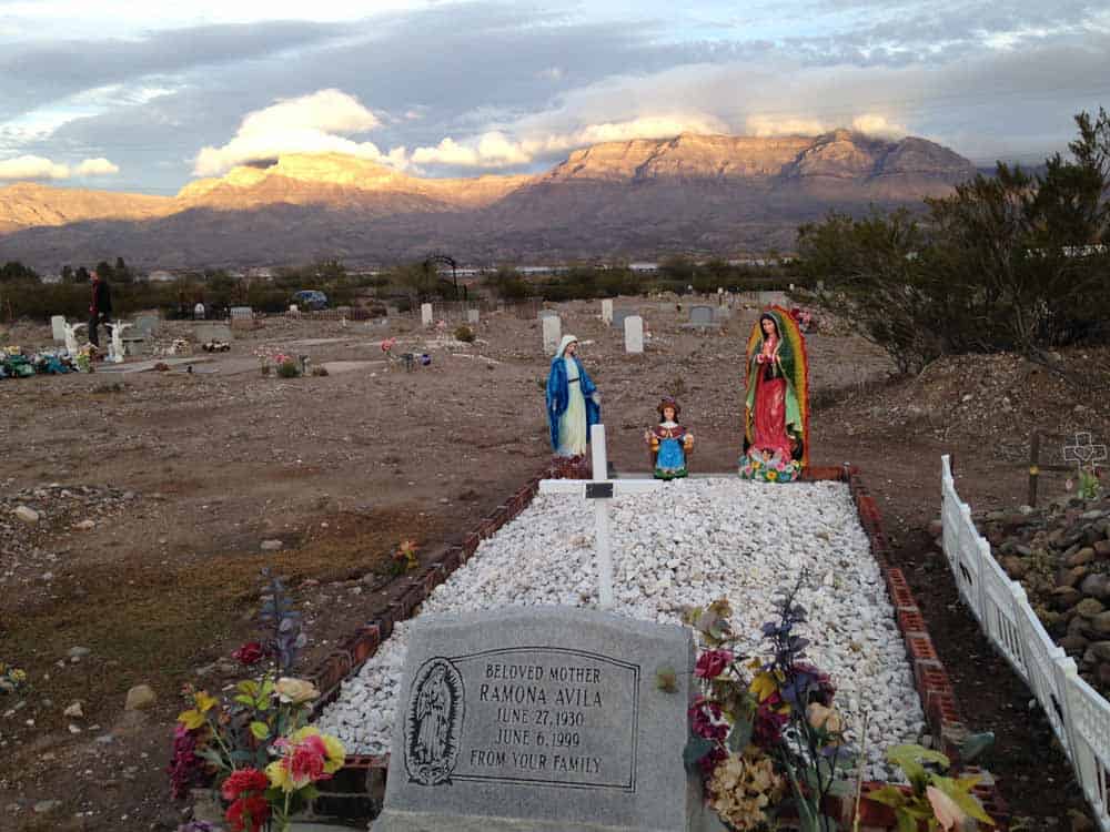 caballo cemetery with caballo mountain backdrop