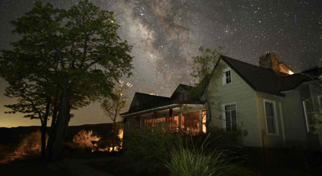 the country house at ladder ranch