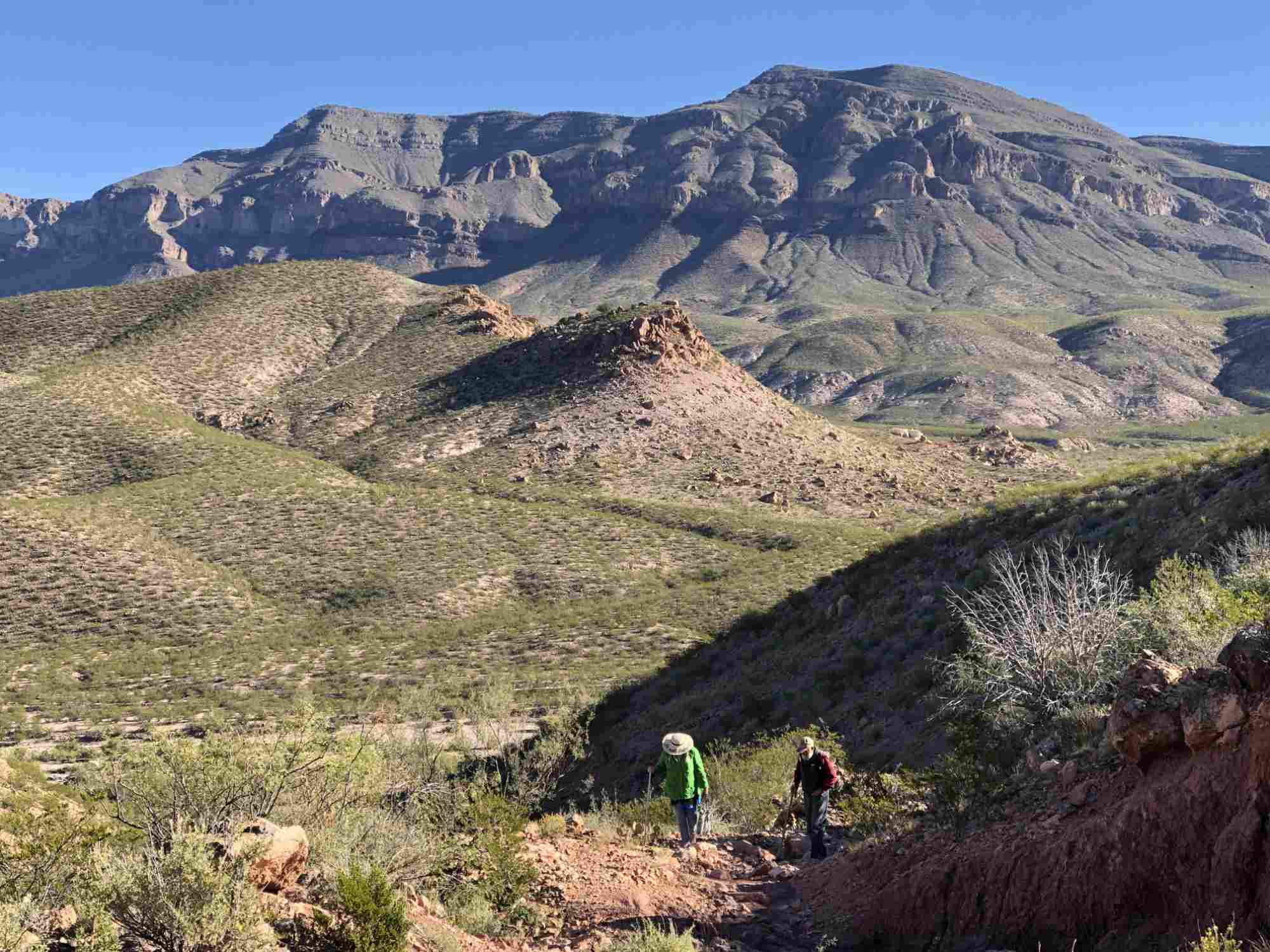 rockhounding excursion in the caballos